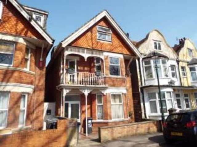 Image of 2 bedroom Flat for sale in Churchill Road Boscombe Bournemouth BH1 at Bournemouth Dorset Boscombe, BH1 4ES