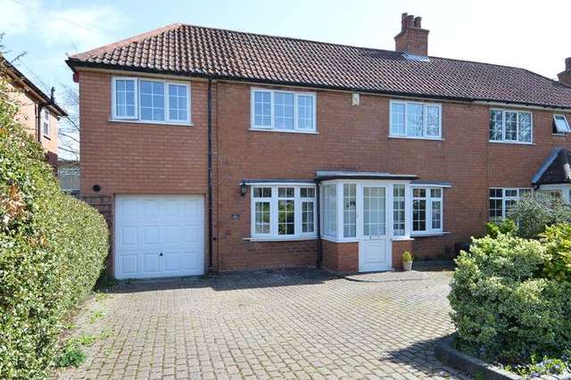  Image of 4 bedroom Semi-Detached house for sale in Bournville Lane Bournville Birmingham B30 at Bournville Lane Bournville Birmingham, B30 1RD