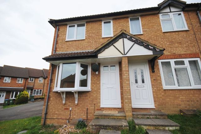  Image of 2 bedroom Terraced house for sale in Bracklesham Close Southampton SO19 at Bracklesham Close  Southampton, SO19 8TD
