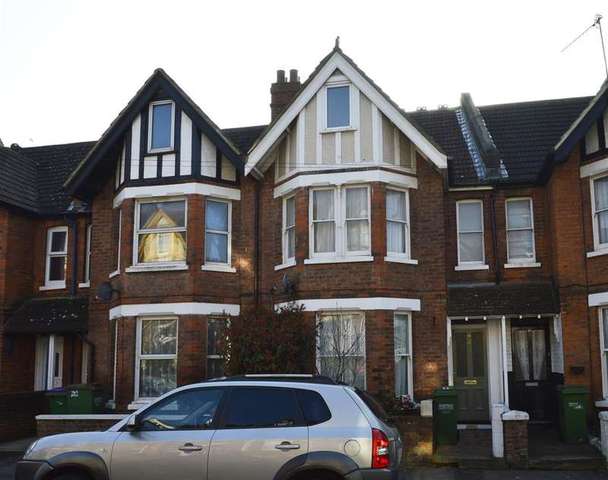  Image of 3 bedroom Terraced house for sale in Bradstone Avenue Folkestone CT19 at Folkestone Kent Folkestone, CT19 5AQ