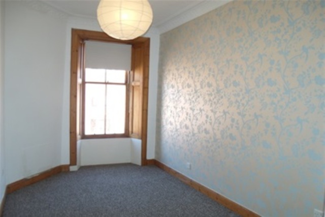  Image of 1 bedroom Flat to rent in Braeside Street Glasgow G20 at North Kelvinside Glasgow Glasgow, G20 6QT