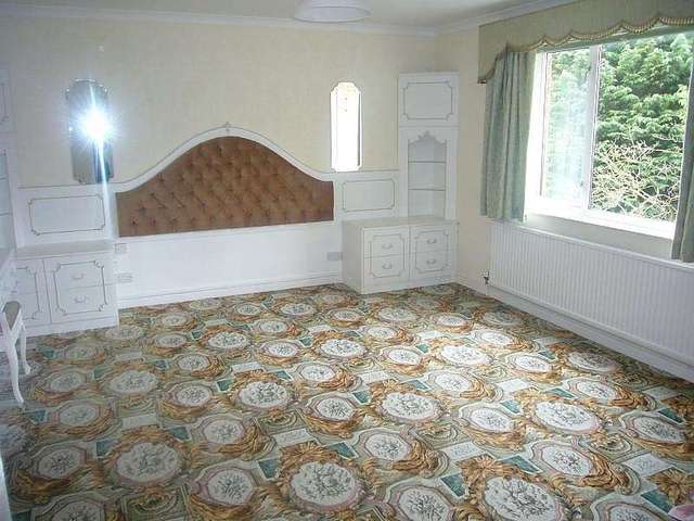  Image of 2 bedroom Flat to rent in The Avenue Westbourne Bournemouth BH13 at 13 The Avenue  Poole, BH13 6EZ