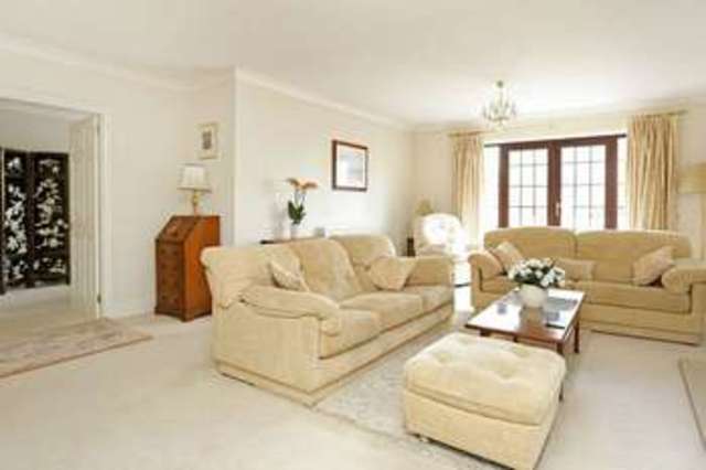  Image of 4 bedroom Detached house for sale in Brentry Lane Bristol BS10 at Brentry Lane Brentry Bristol, BS10 6QQ