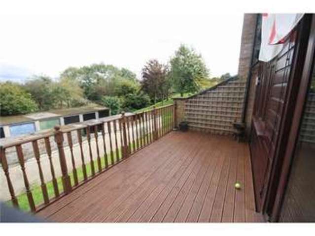 Image of 2 bedroom Flat to rent in Briary Road Portishead Bristol BS20 at Briary Road  Portishead, BS20 6NE