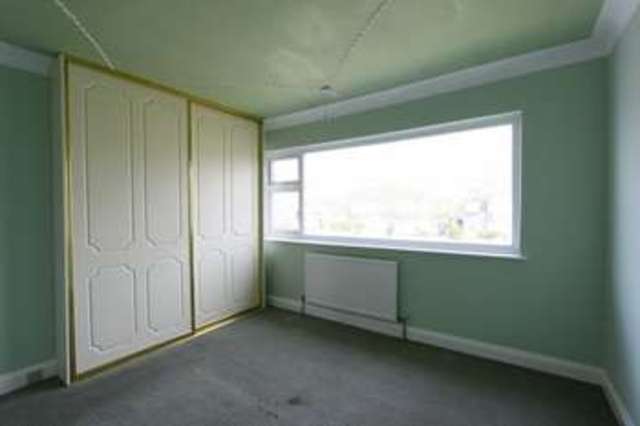  Image of 3 bedroom Property for sale in Bricknell Avenue Hull HU5 at Bricknell Avenue  Hull, HU5 4TN