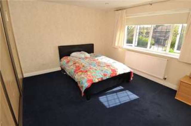  Image of 4 bedroom Detached house to rent in Brimstage Road Heswall Wirral CH60 at Heswall Wirral Gayton, CH60 1XE