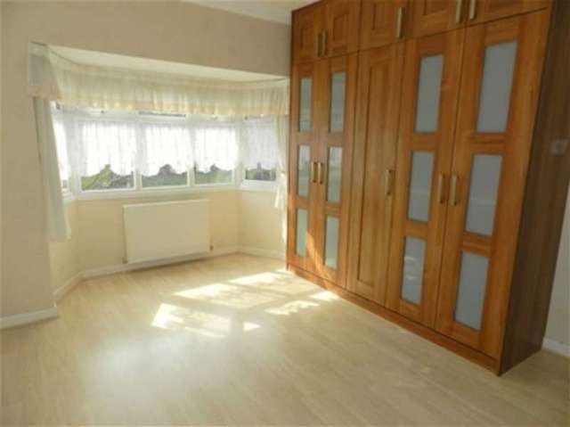  Image of 3 bedroom Detached house for sale in Broad Lane Bloxwich Walsall WS3 at Bloxwich, WS3 2TG
