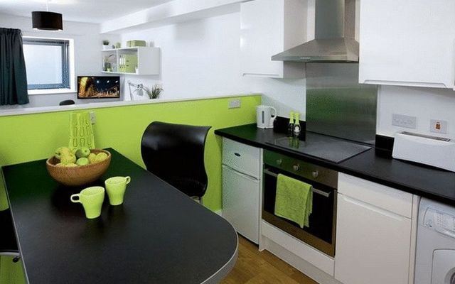  Image of 1 bedroom Flat to rent in Broad Street Bristol BS1 at Broad Street  Bristol, BS1 2HF
