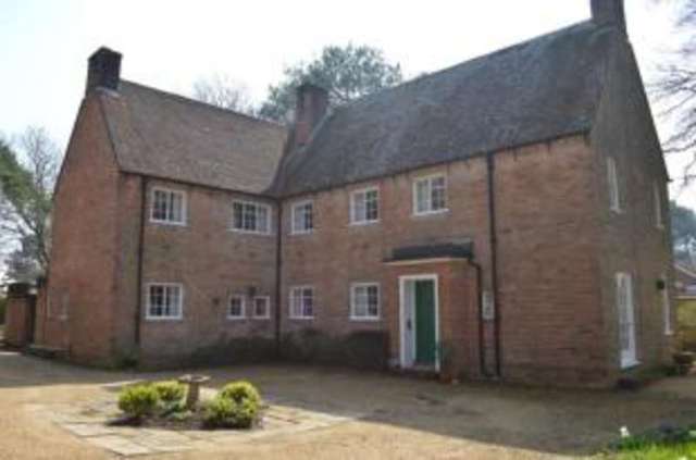  Image of 5 bedroom Detached house for sale in York Road Broadstone BH18 at Broadstone Dorset Broadstone, BH18 8EY