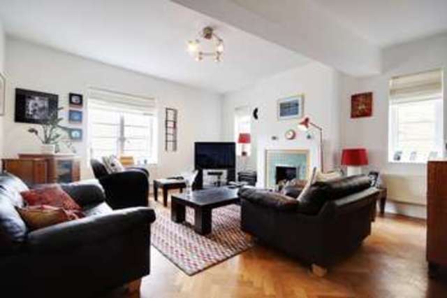  Image of 1 bedroom Flat for sale in The Broadway London N8 at The Broadway  Crouch End, N8 9SW