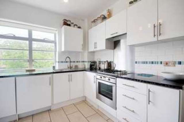  Image of 1 bedroom Flat for sale in The Broadway London N8 at The Broadway  Crouch End, N8 9SW