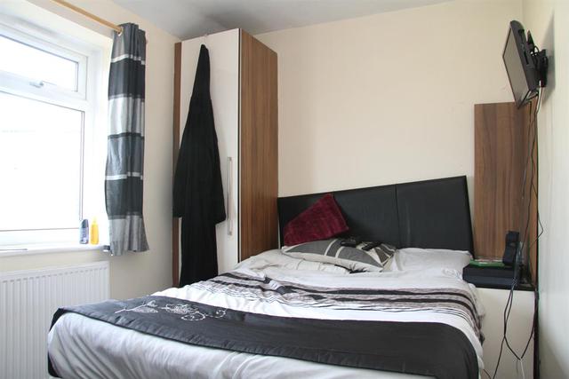  Image of 3 bedroom Semi-Detached house for sale in Brooklands Crescent Yeadon Leeds LS19 at Yeadon Leeds Yeadon, LS19 7RS