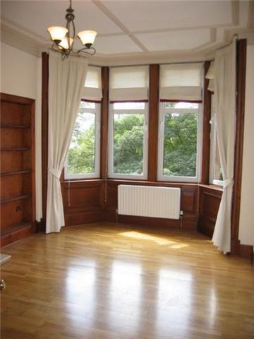  Image of 2 bedroom Flat to rent in Broomhill Drive Glasgow G11 at Broomhill Glasgow Glasgow, G11 7AA