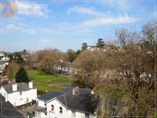  Image of 2 bedroom Flat for sale in Brunswick Terrace Torquay TQ1 at Brunswick Terrace Torre Torquay, TQ1 4AE
