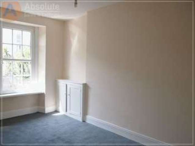  Image of 2 bedroom Flat for sale in Brunswick Terrace Torquay TQ1 at Brunswick Terrace Torre Torquay, TQ1 4AE
