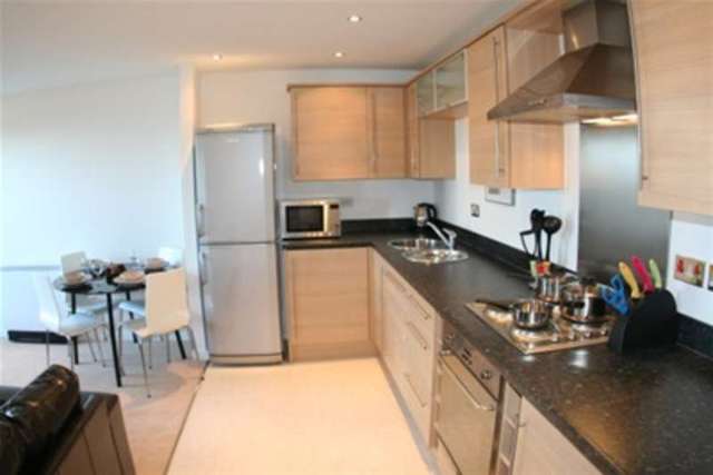 Image of 2 bedroom Flat to rent in Central Way Warrington WA2 at Warrington, WA2 7TJ