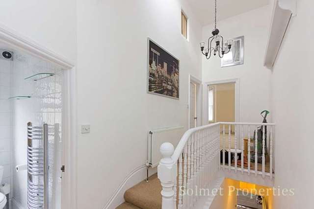  Image of 2 bedroom Flat to rent in Buchanan Gardens London NW10 at Buchanan Gardens  Kensal Green, NW10 5AA