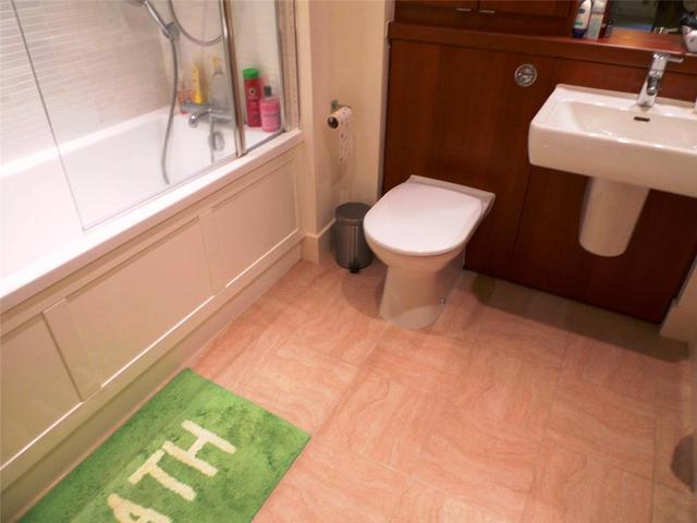  Image of 1 bedroom Flat to rent in Burnbrae Place East Craigs Edinburgh EH12 at Corstorphine Edinburgh Edinburgh, EH12 8AR