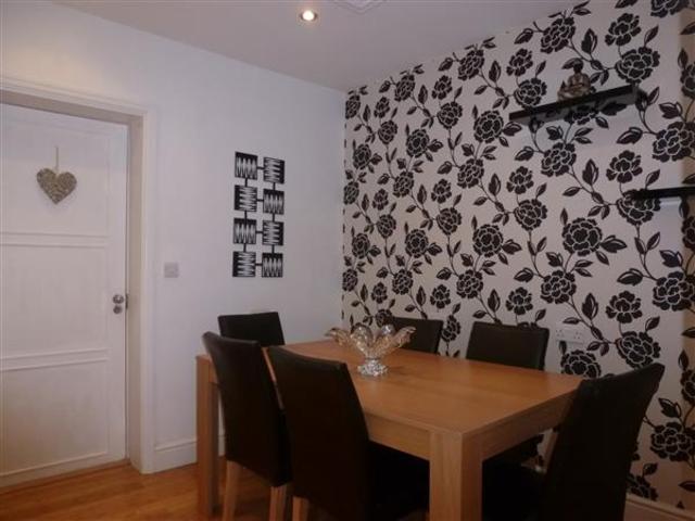 Image of 4 bedroom Detached house for sale in Wayside Avenue Bushey WD23 at Bushey Heath, WD23 4SQ