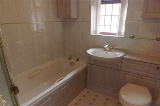  Image of 2 bedroom Detached house to rent in Cae Gwenith Greenfield Holywell CH8 at Holywell, CH8 7QQ