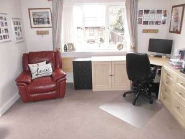  Image of 3 bedroom Semi-Detached house to rent in Calton Road Linden Gloucester GL1 at Calton Road Linden Gloucester, GL1 5ER