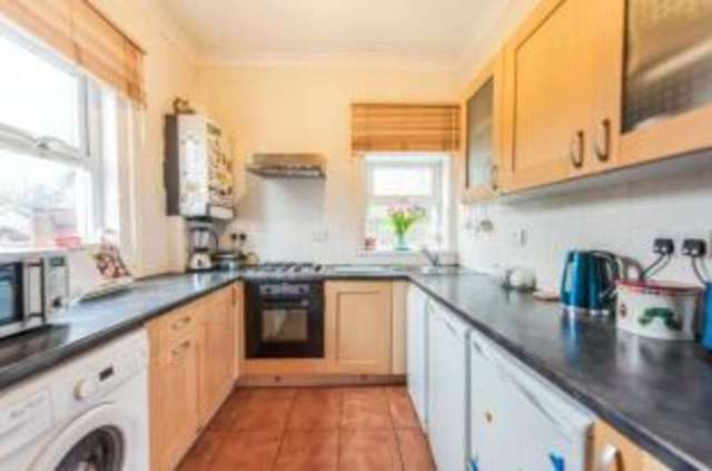  Image of 1 bedroom Flat for sale in Upper Gordon Road Camberley GU15 at Camberley Surrey Camberley, GU15 2HN