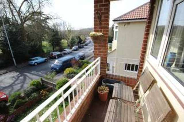  Image of 2 bedroom Flat for sale in Canford Lane Westbury-on-Trym Bristol BS9 at Canford Lane Westbury on Trym Bristol, BS9 3NY
