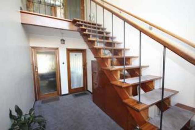  Image of 2 bedroom Flat for sale in Canford Lane Westbury-on-Trym Bristol BS9 at Canford Lane Westbury on Trym Bristol, BS9 3NY