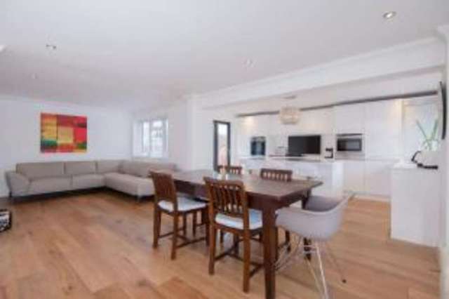  Image of 4 bedroom Bungalow for sale in Capell Avenue Chorleywood Rickmansworth WD3 at Chorleywood Rickmansworth Chorleywood, WD3 5HX