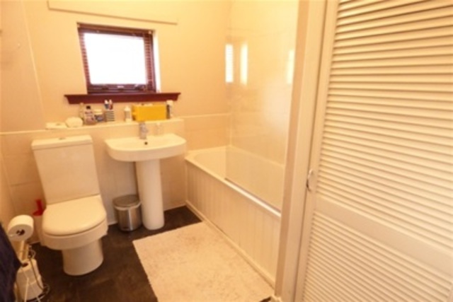  Image of 2 bedroom Flat to rent in Carnarvon Street Glasgow G3 at Woodlands Glasgow Glasgow, G3 6HP
