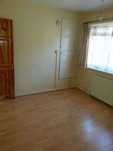  Image of 3 bedroom Terraced house for sale in Castleton Road London SE9 at Castleton Road  London, SE9 4DE