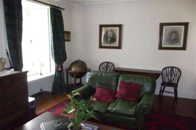  Image of 2 bedroom Flat to rent in Cathcart Street Ayr KA7 at Ayr, KA7 1BJ