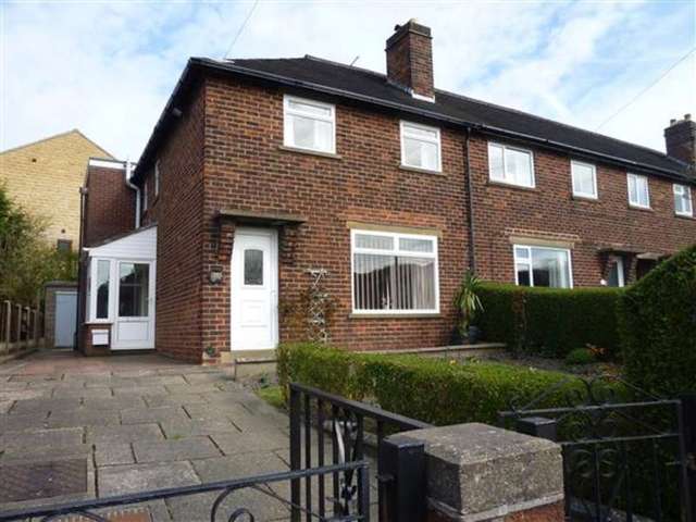  Image of 4 bedroom End of Terrace for sale in Causeway Crescent Linthwaite Huddersfield HD7 at Linthwaite, HD7 5NN