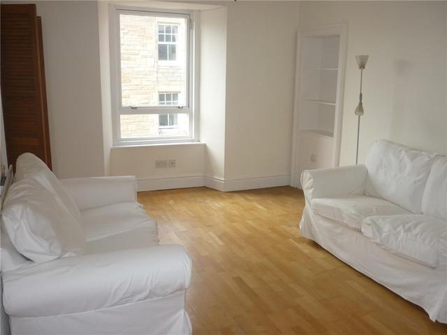  Image of 1 bedroom Flat to rent in Causewayside Edinburgh EH9 at Newington Edinburgh Edinburgh, EH9 1QF