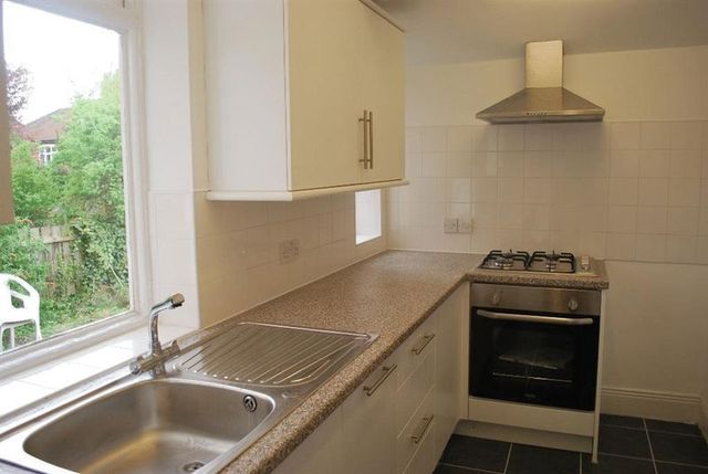  Image of 3 bedroom Flat to rent in Cavendish Road Jesmond Newcastle upon Tyne NE2 at Cavendish Road Jesmond Jesmond, NE2 2NJ