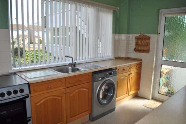  Image of 2 bedroom Maisonette for sale in Cefn Graig Rhiwbina Cardiff CF14 at Cefn Graig  Cardiff, CF14 6JZ