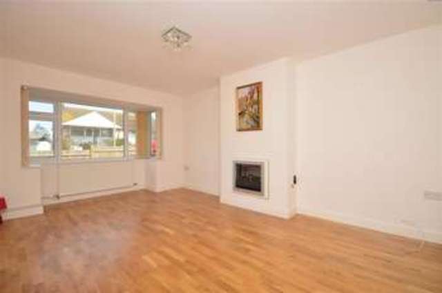  Image of 2 bedroom Bungalow for sale in Chamberlain Drive Herne Bay CT6 at Herne Bay Kent Herne Bay, CT6 8DH