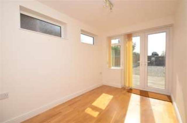  Image of 2 bedroom Bungalow for sale in Chamberlain Drive Herne Bay CT6 at Herne Bay Kent Herne Bay, CT6 8DH