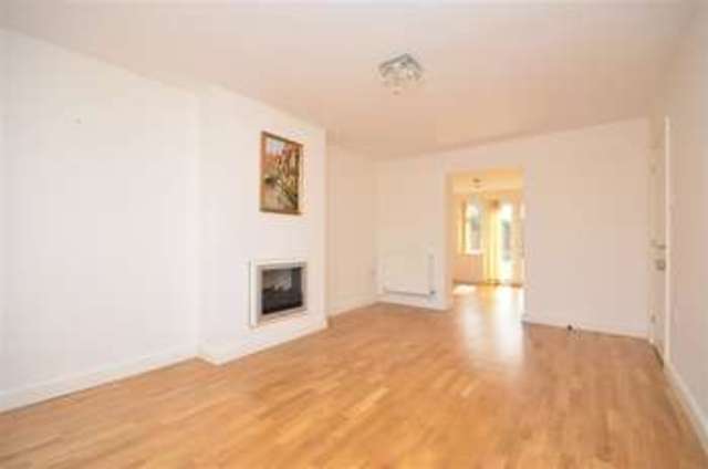  Image of 2 bedroom Bungalow for sale in Chamberlain Drive Herne Bay CT6 at Herne Bay Kent Herne Bay, CT6 8DH