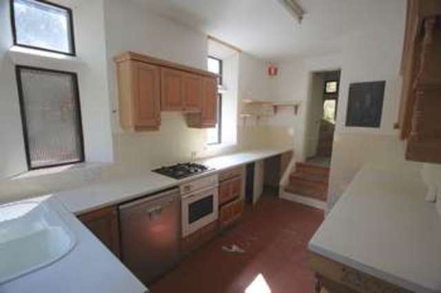  Image of 2 bedroom Detached house for sale in Dunstable Road Markyate St. Albans AL3 at Dunstable Road Markyate St. Albans, AL3 8QH