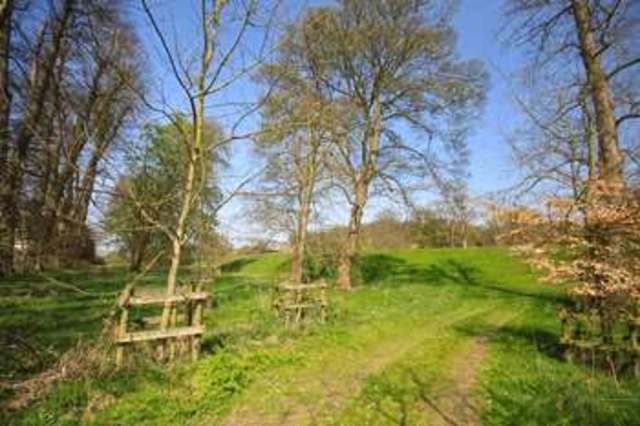  Image of 2 bedroom Detached house for sale in Dunstable Road Markyate St. Albans AL3 at Dunstable Road Markyate St. Albans, AL3 8QH