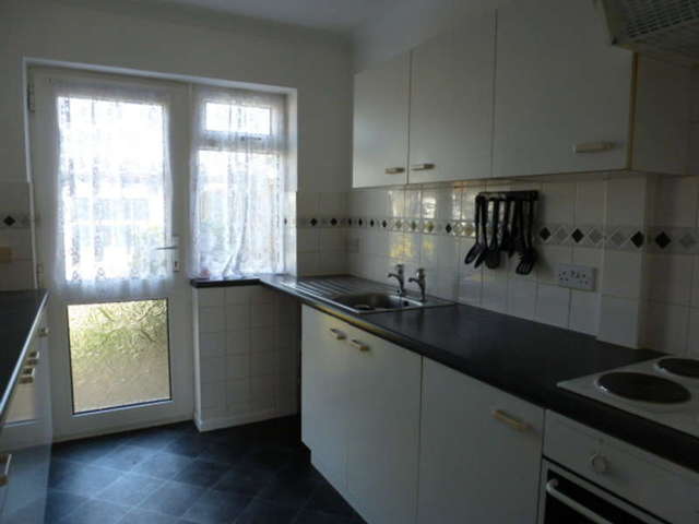  Image of 3 bedroom Terraced house to rent in Chatcombe Yate Bristol BS37 at Yate  South Glos, BS37 4JD