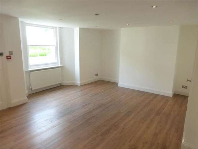  Image of 2 bedroom Apartment for sale in Chatham Place Brighton BN1 at Brighton East Sussex Brighton, BN1 3TN