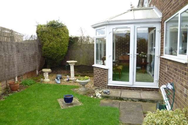  Image of 3 bedroom Semi-Detached house for sale in Chaucer Close Newport Pagnell MK16 at Newport Pagnell, MK16 8DN