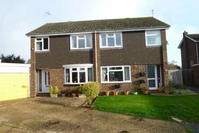  Image of 3 bedroom Semi-Detached house for sale in Chaucer Close Newport Pagnell MK16 at Newport Pagnell, MK16 8DN