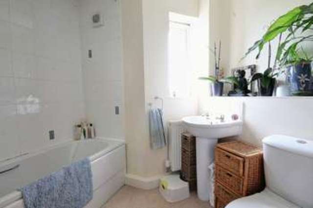  Image of 2 bedroom Flat for sale in Chaucer Grove Exeter EX4 at Chaucer Grove  Exeter, EX4 7BX