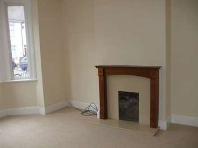  Image of 4 bedroom Property for sale in Cheddon Road Taunton TA2 at Cheddon Road  Taunton, TA2 7DB