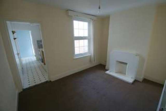  Image of 2 bedroom Cottage to rent in Cheriton Place Walmer Deal CT14 at Cheriton Place  Walmer, CT14 7DT