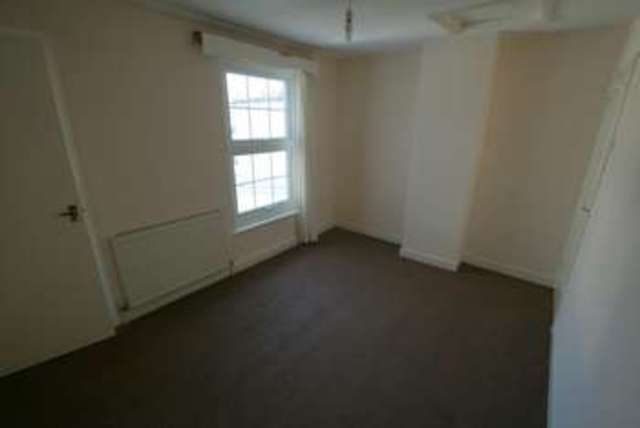  Image of 2 bedroom Cottage to rent in Cheriton Place Walmer Deal CT14 at Cheriton Place  Walmer, CT14 7DT