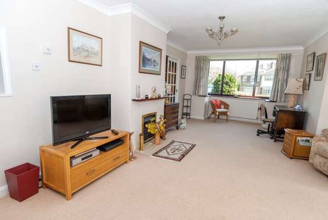  Image of 3 bedroom Detached house for sale in Chestnut Close Quorn Loughborough LE12 at Quorn, LE12 8AE